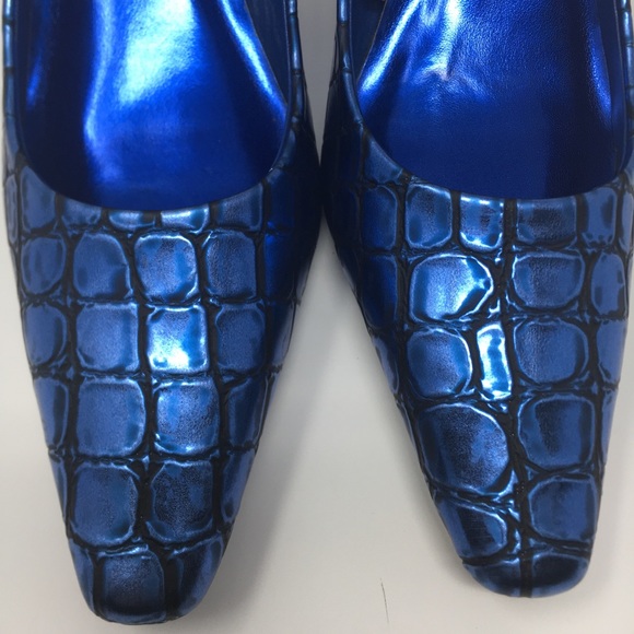 Lunnah Bella shoe Royal Blue Croco 2.5 Inches Heel - Picture 14 of 16